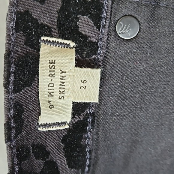 NWOT! Madewell 9" Mid-Rise Skinny Jeans Flocked Leopard Edition Size 26 Waist - Picture 6 of 11